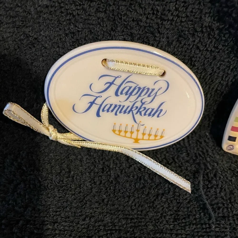 Longaberger Hanukkah Themed Porcelain Basket Emblems set of 2!